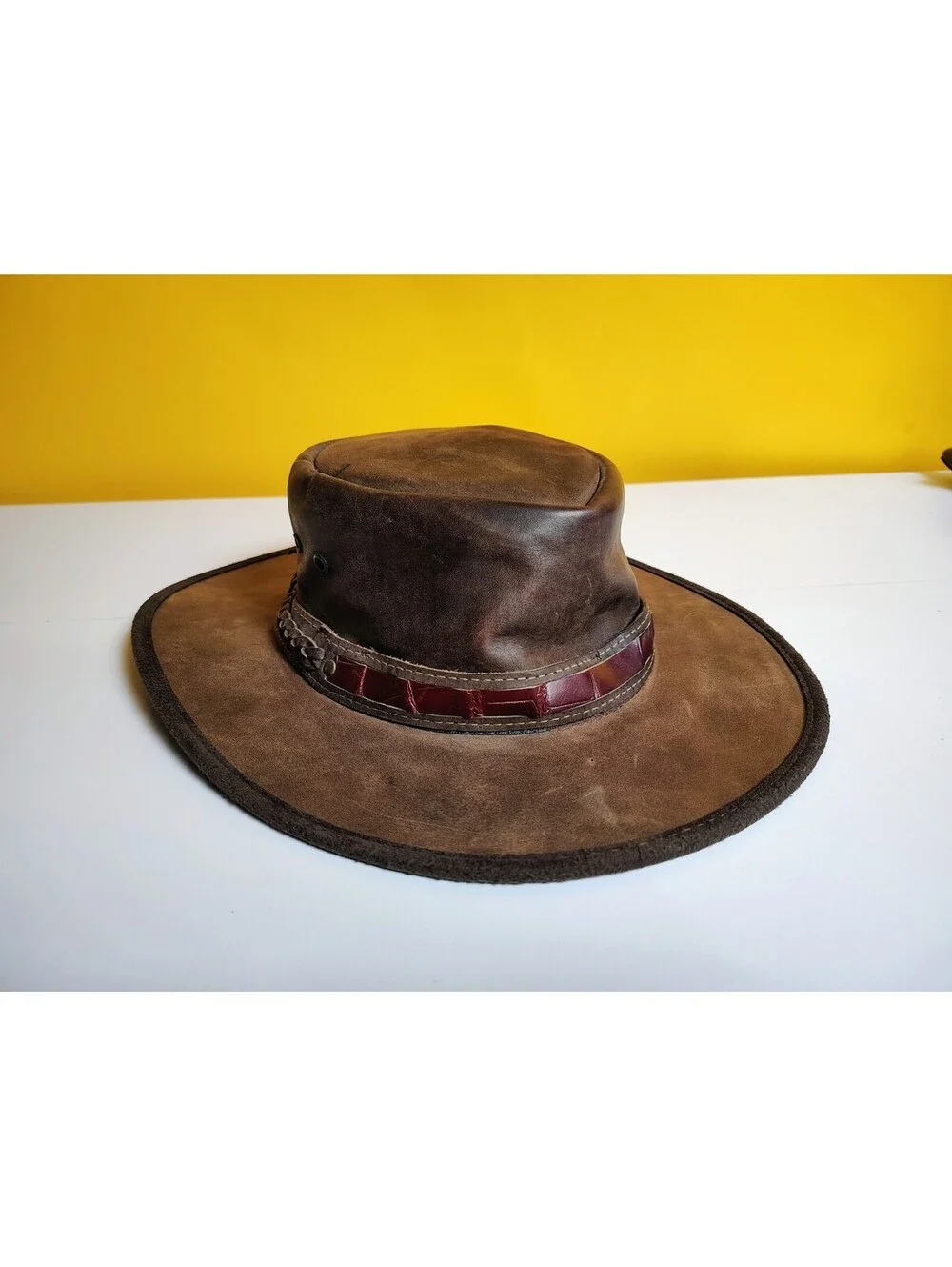 Barmah 1033 Outback Crocodile Leather Hat Distressed Bush Hat Brown Mens XL